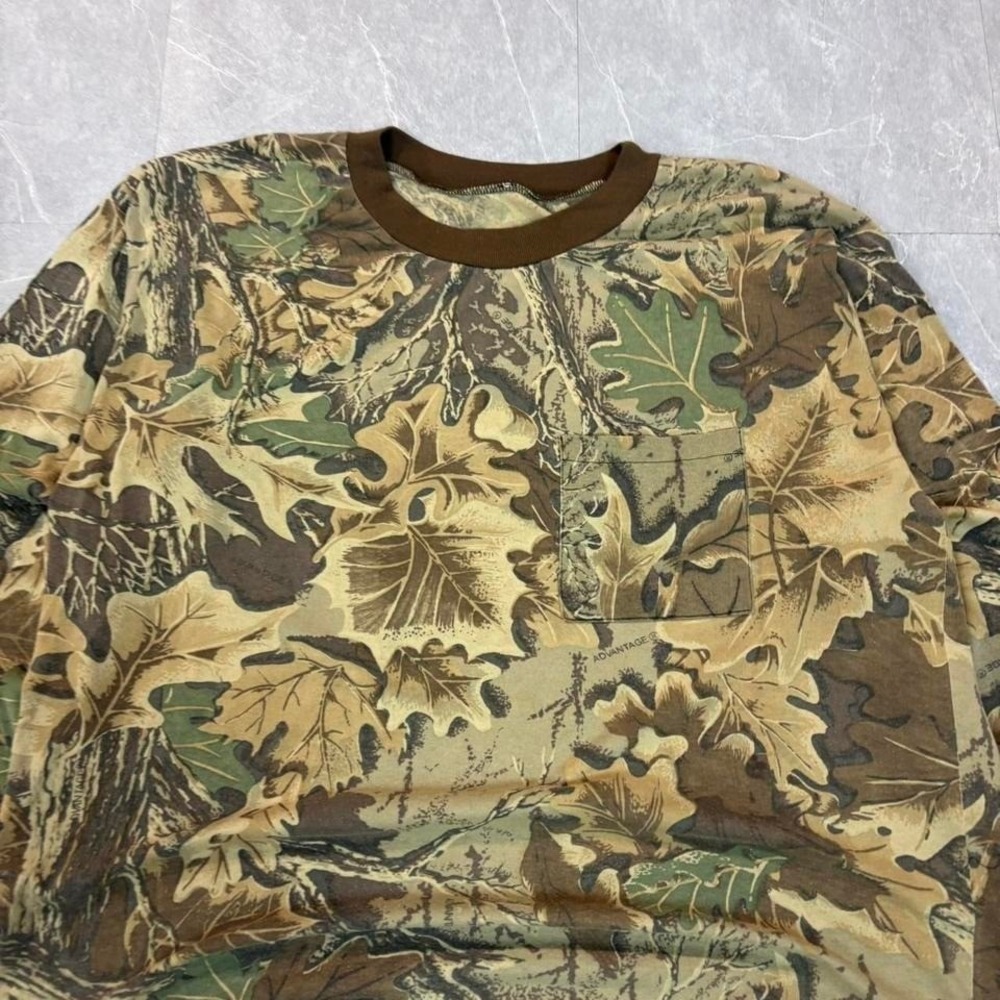 Green and brown camo long sleeve sweatshirt - Picture 2 of 5